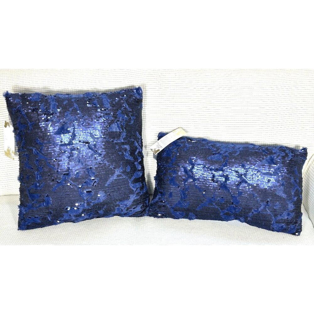 Aviva Stanoff Blue Sequined Blanket and 2 Pillow Luxury set, Super Soft, NWT, MS - Picture 4 of 10